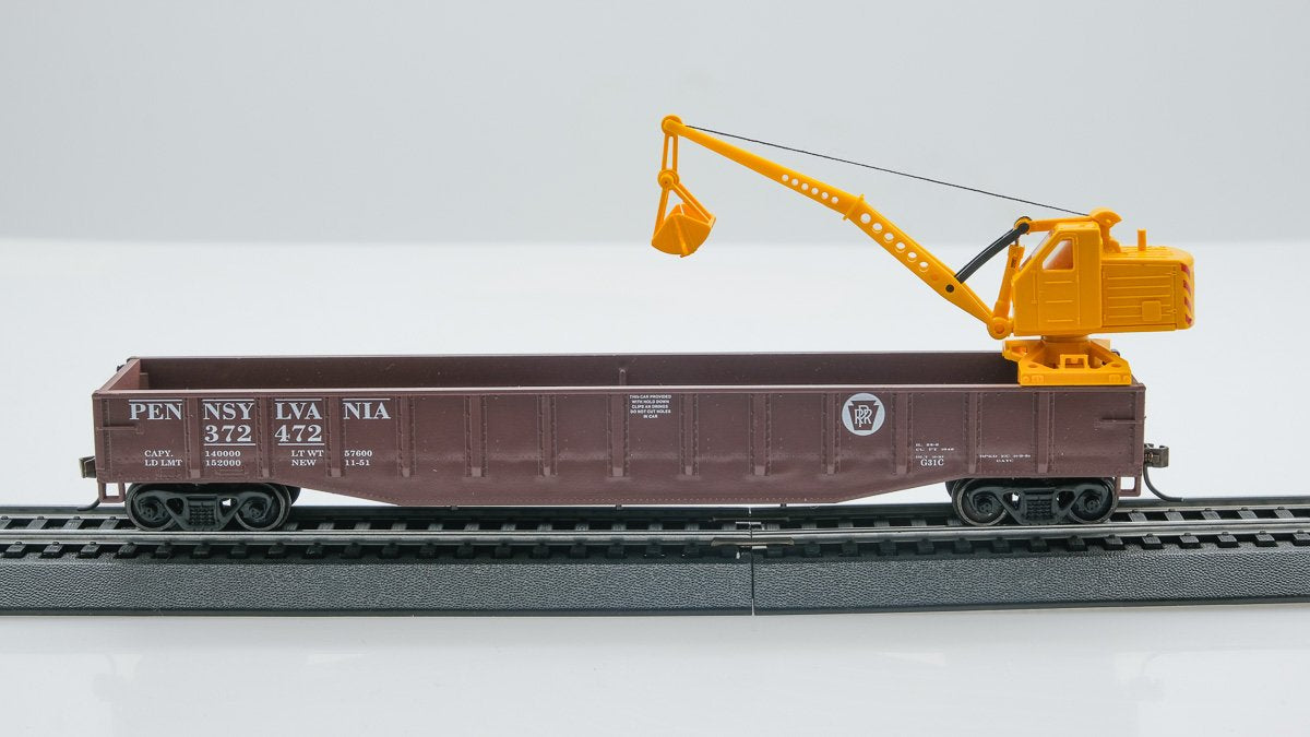 HO Con-Cor Gondolas with Crane - Pennsylvia RR
