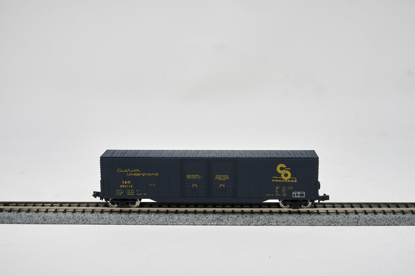 N 60 FT Boxcar Chessie System Scheme 2 Car #495113