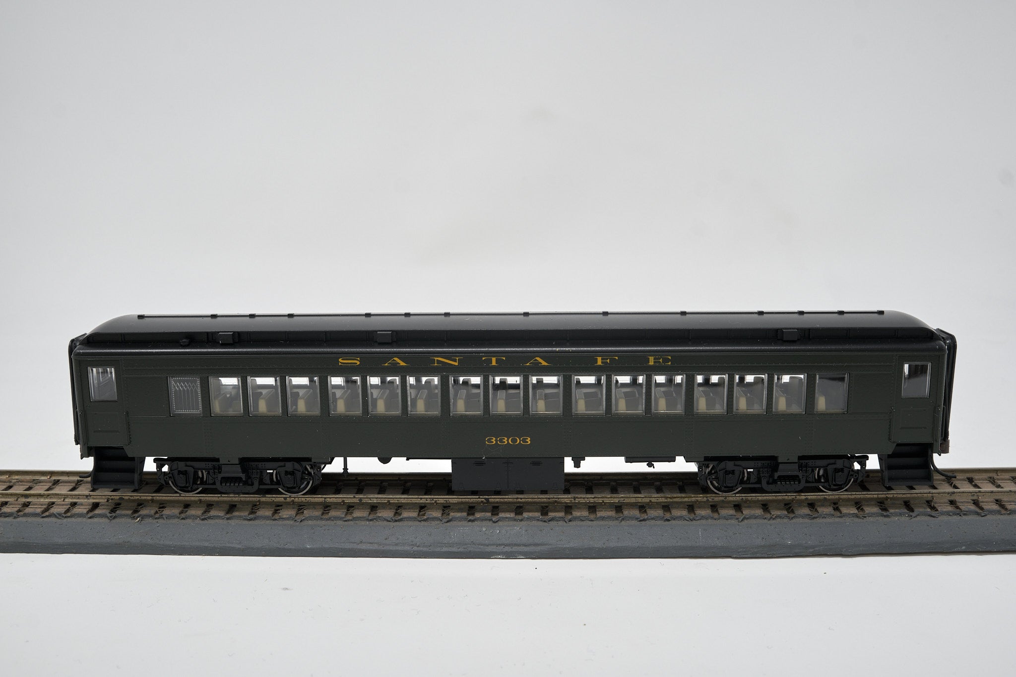 HO Model Trains – Con-Cor Trains