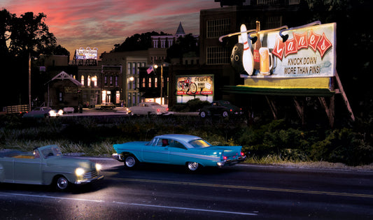 Lanes Bowling & Bar - HO Scale